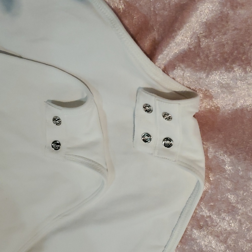 Body suit - Picture 4 of 5